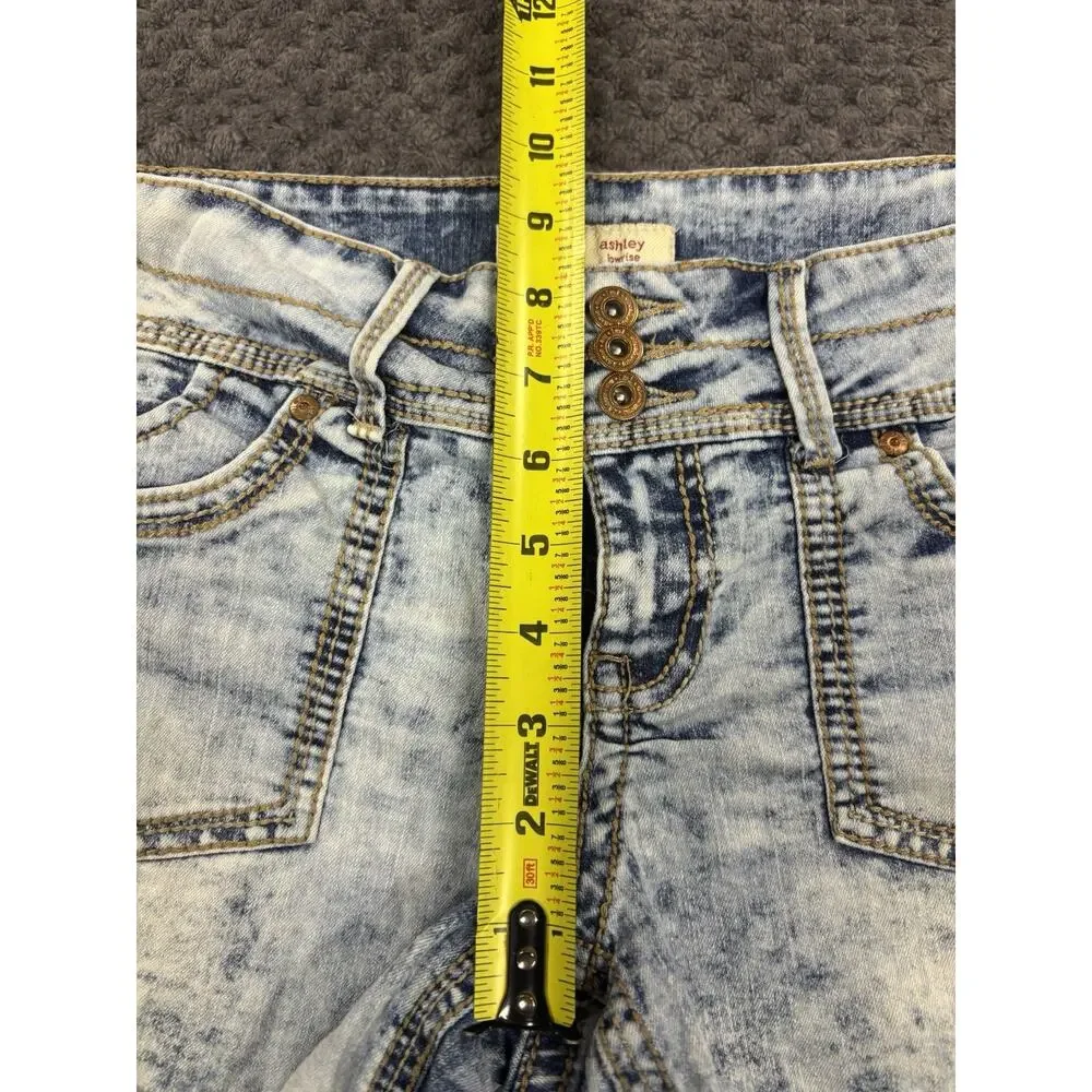 LEI Acid Washed Denim Jean Shorts Cutoffs Low Rise Women's Size 9 - Picture 6 of 8